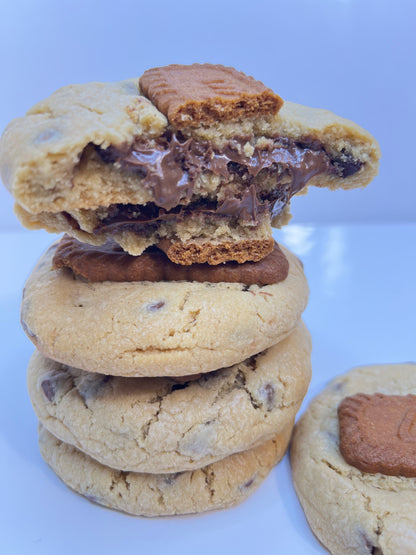 Nutella Stuffed Chunky Cookies